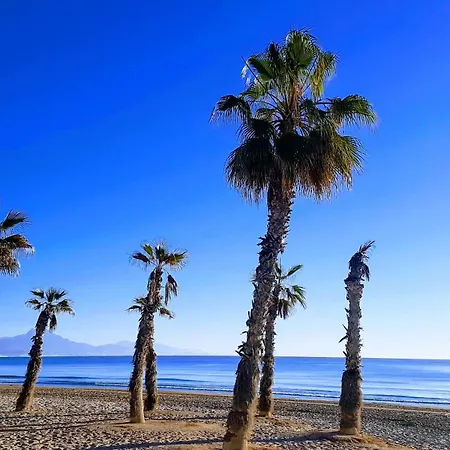 La Casa Alegre Holiday home *